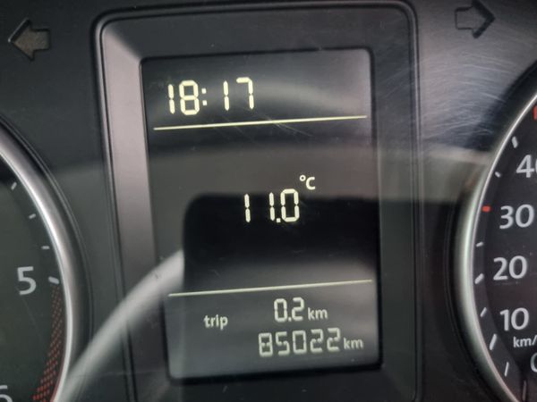 Only 85klm Volkswagen Caddy 382487594