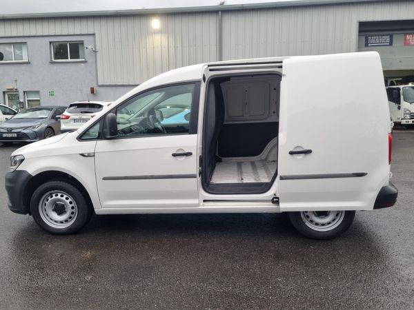 Only 85klm Volkswagen Caddy 382487601