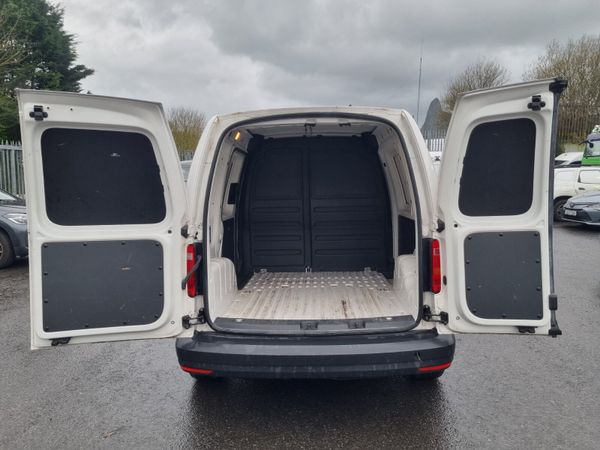 Only 85klm Volkswagen Caddy 382487602