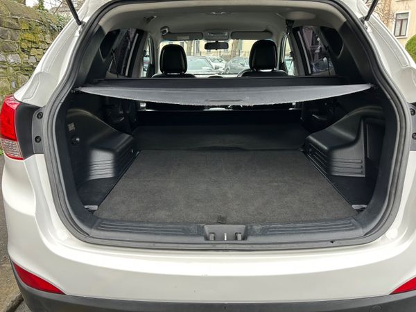 141 HYUNDAI ix35 COMMERCIAL VAN 382495265