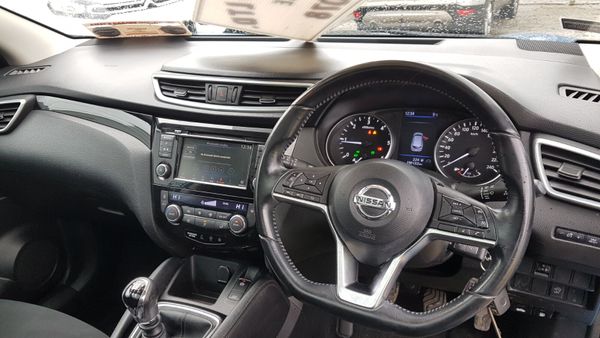 Nissan Qashqai 211D TOP SPECK VAT INVOICE 382495492