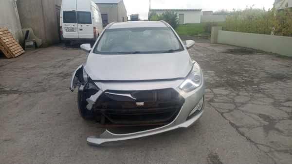 2013 HYUNDAI I40 1.7D FOR BREAKING! 382411543