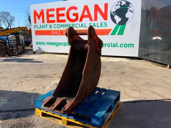 18" DIGGING BUCKET........80mm PINS    148wa. 382412052