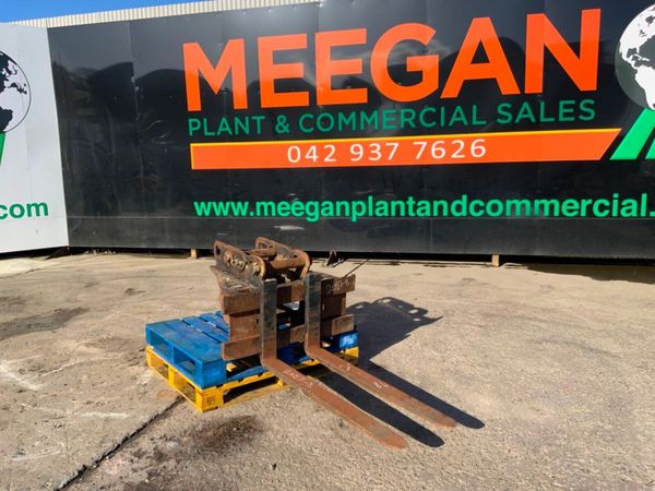 DROMONE PALLET FORKS.....65mm PINS........2087-b. 382412010