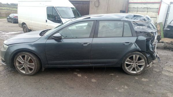 2017 Skoda Octavia Vrs 2.0d For Breaking! 382412556