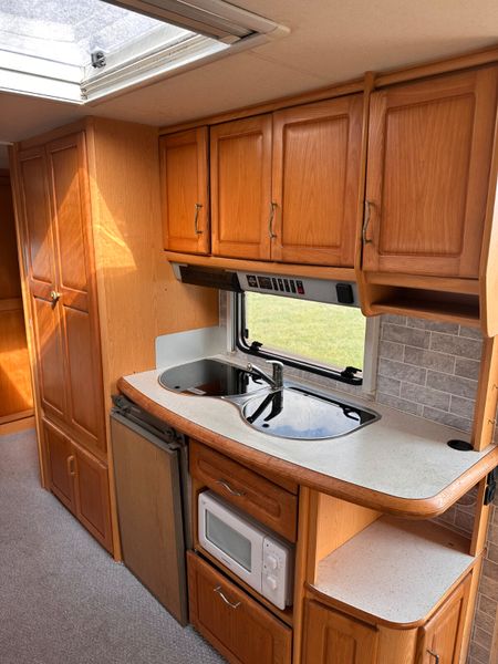 ✨BARGAIN HOBBY PRESTIGE 6 BERTH✨ 382419805
