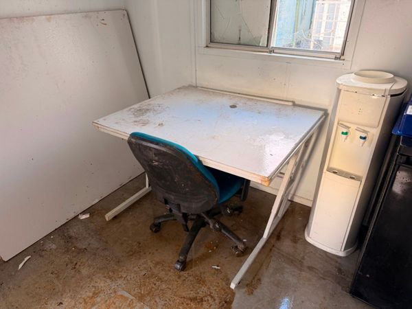 Damaged site office cabin 20 x 9 382540614