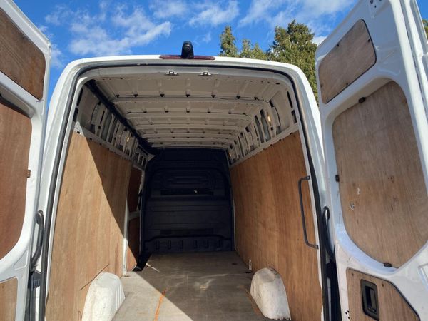 Mercedes-Benz Sprinter 2023 382588600