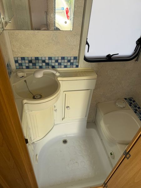 ✨STUNNING LUNAR ZENITH 6 BERTH✨ 382512899