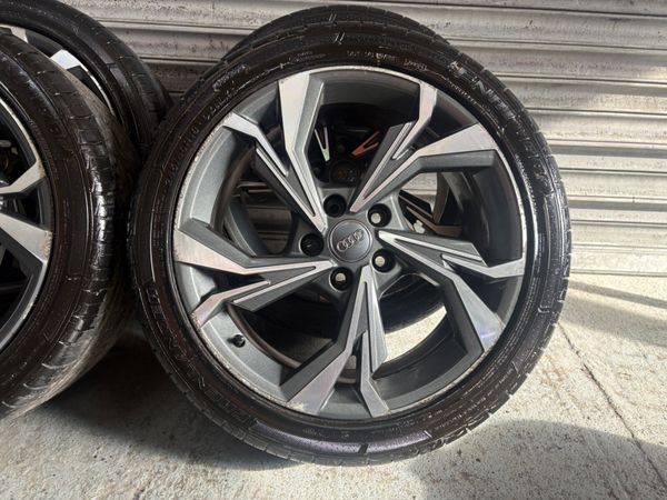 Audi A3 S-Line Alloys 18” 382513990