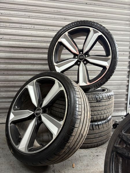 Audi RS5 Style 21” Alloys 382514037