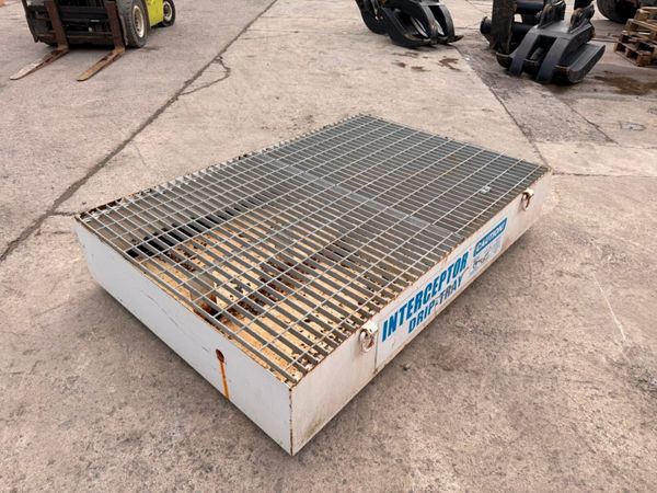 6X4 BUNDED DRIP SPILL TRAYS  HEAVY DUTY.. 1652 382529541