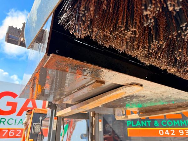 2014 SWEEPSTER SKID STEER SWEEPER ...2096T 382529569