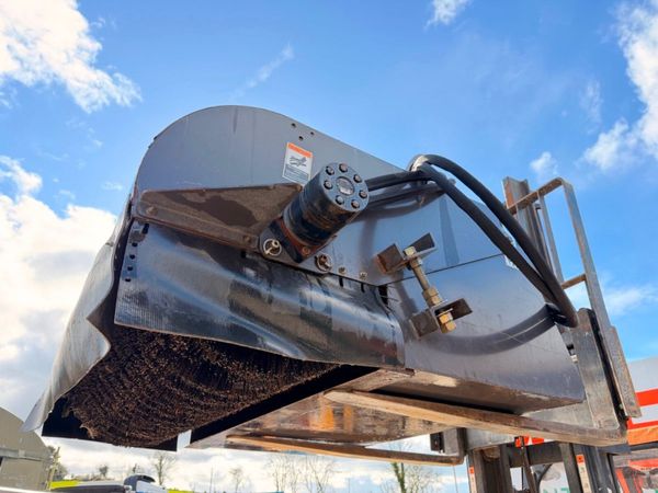 2014 SWEEPSTER SKID STEER SWEEPER ...2096T 382529577