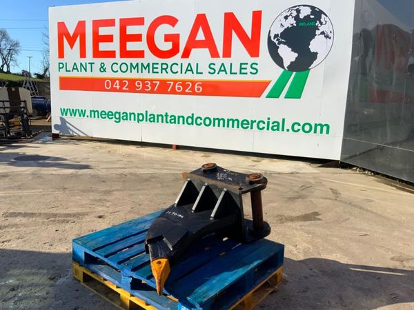 UNUSED RIPPER TOOTH....80mm PINS....2110t. 382531686