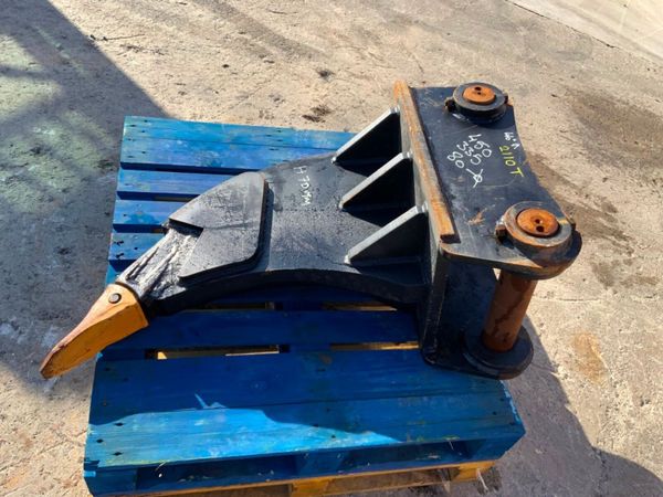 UNUSED RIPPER TOOTH....80mm PINS....2110t. 382531695
