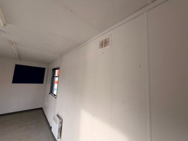 20ft SITE OFFICE CABIN KITCHEN OPEN PLAN...1974 382531631