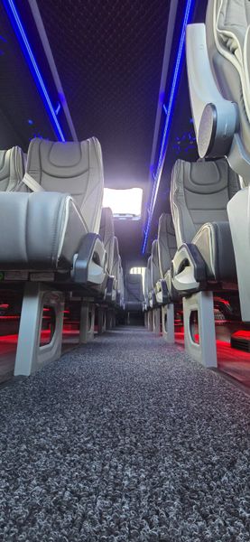 2026 Mercedes Sprinter M50 Tour Select 19+C+D 382532996