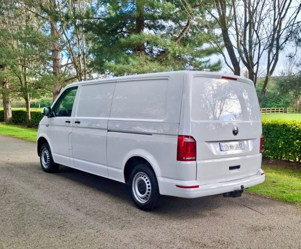 Volkswagen Transporter 2017 DOE 3/27 382535006