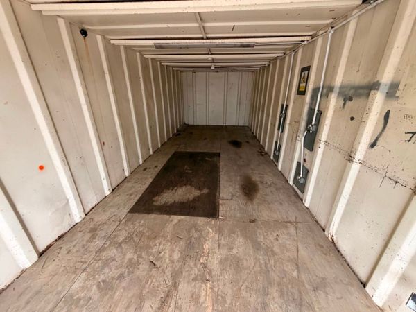32 x 10 SITE STORAGE CONTAINER .....1940T 382669162