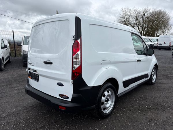 Ford Transit Connect 382687651