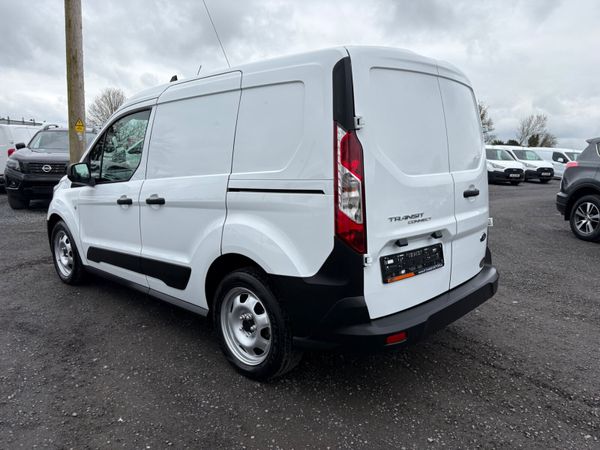 Ford Transit Connect 382687652