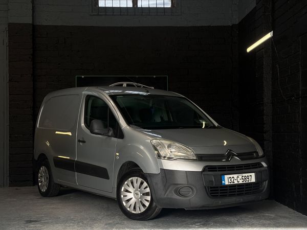 2013 Citroen Berlingo 3 Seat 382704162
