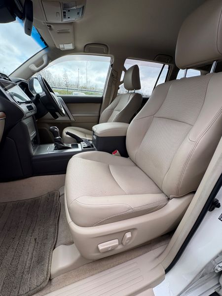 Toyota Landcruiser TX 2.8 Automatic 2 Seater 2020 382704567