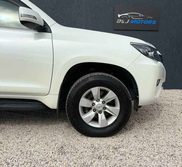 Toyota Landcruiser TX 2.8 Automatic 2 Seater 2020 382704571