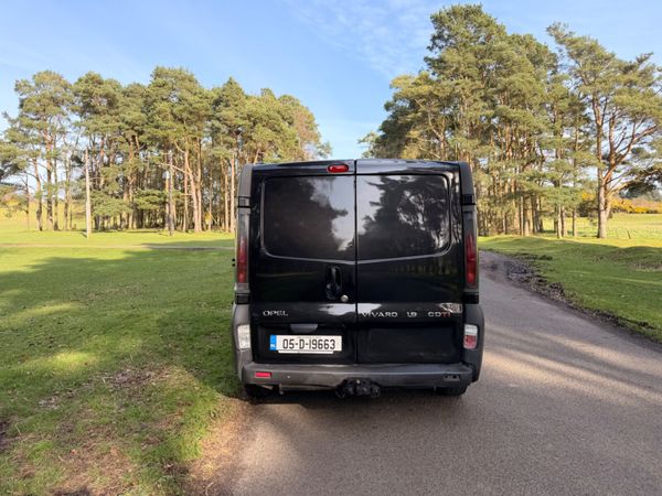 Opel Vivaro 2005 1.9 CDTI 382841440