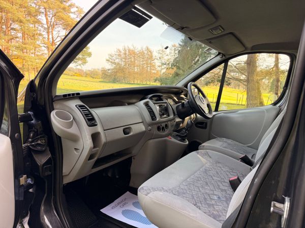 Opel Vivaro 2005 1.9 CDTI 382841452