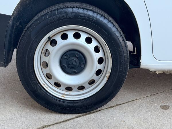 Vauxhall Combo 2019 382853668