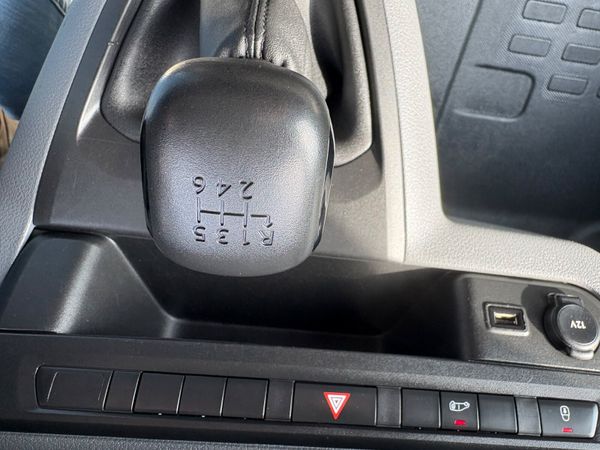 Vauxhall Vivaro 382872546