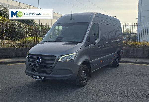 2026 Sprinter 319/36 Auto Select  Only €33 per Day 382800841