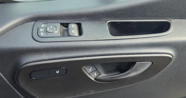 2026 Sprinter 319/36 Auto Select  Only €33 per Day 382800860