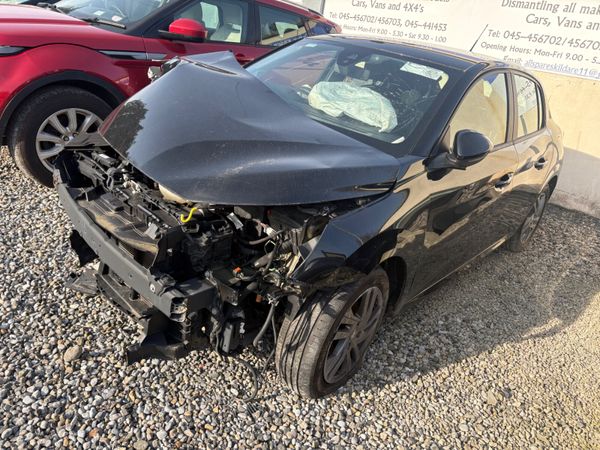 22 Peugeot 208 1.2 Petrol 382801348