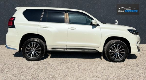 Toyota Landcruiser 2.8 D4D Automatic TX 2 Seate 382821791