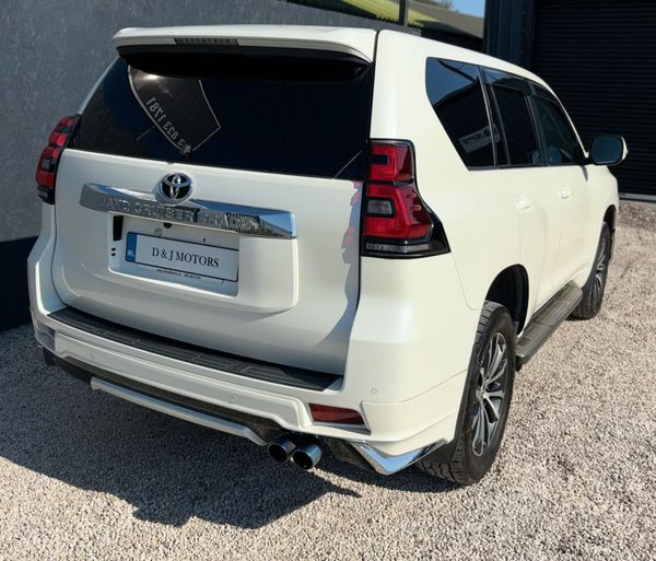 Toyota Landcruiser 2.8 D4D Automatic TX 2 Seate 382821831