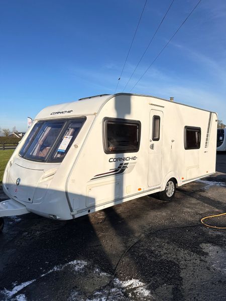 ✨BARGAIN SWIFT CORNICHE 4 BERTH FIXED BED✨ 382832432