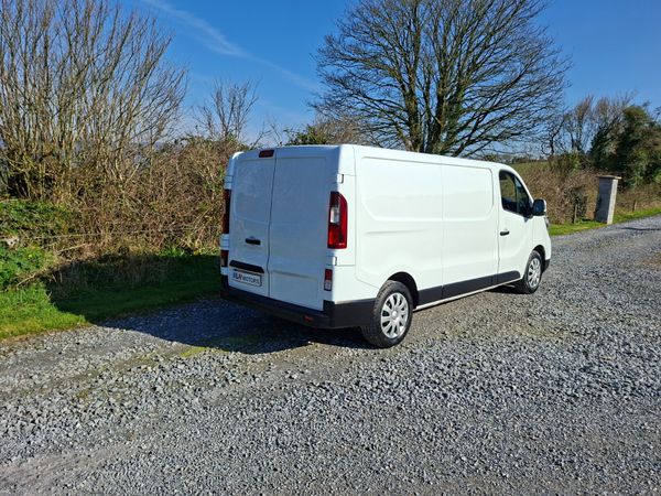 Nissan Primastar 221 LWB 2.0L...Price includes Vat 382954758