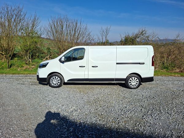 Nissan Primastar 221 LWB 2.0L...Price includes Vat 382954820