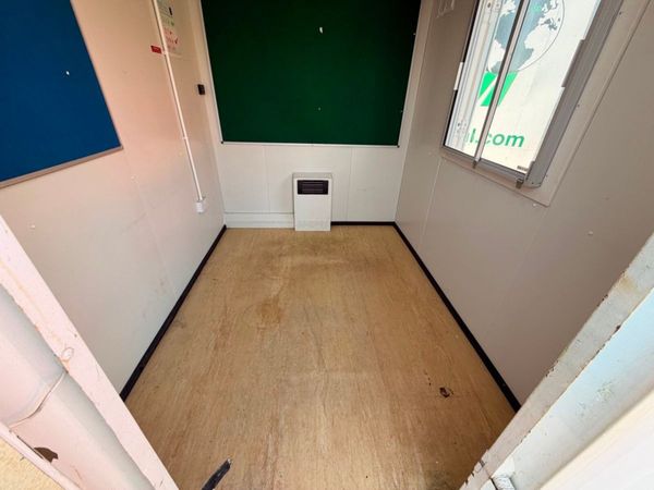 25 X 9 welfare cabin , toilet , canteen , generato 382964989