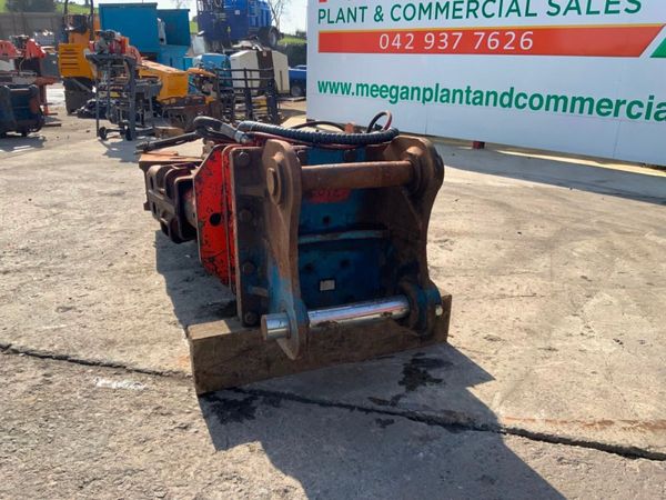 DEMOLITION SHEARS ATTACHMENT.....90 mm PINS. 382971244