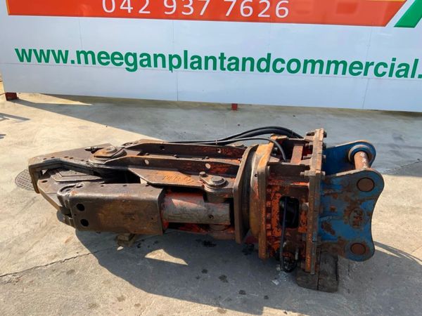 SCRAP METAL SHEARS ATTACHMENT....80mm PINS. 382971215