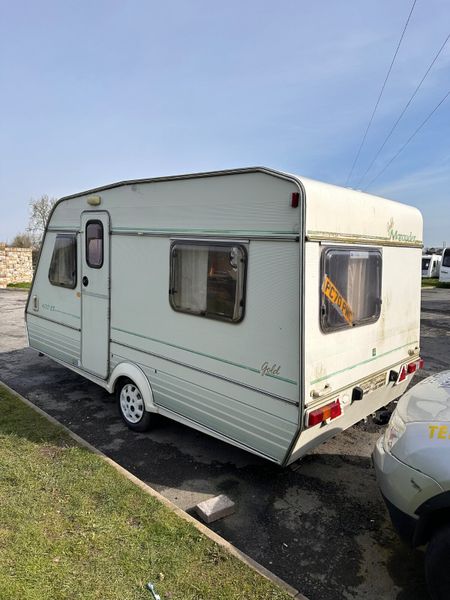 ✨BARGAIN ABI MAURADER 4-5 BERTH✨ 382976271