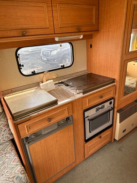 ✨BARGAIN ABI MAURADER 4-5 BERTH✨ 382976224