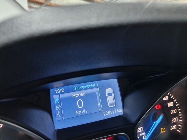 2016 Ford Kuga 2.0 150 Bhp AWD Commercial 382936096