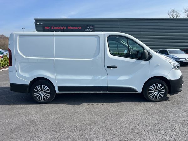 2020 (202) Renault Trafic B-Ness + Energy 2.0 DCI 383096656