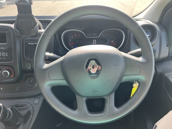 2020 (202) Renault Trafic B-Ness + Energy 2.0 DCI 383096667