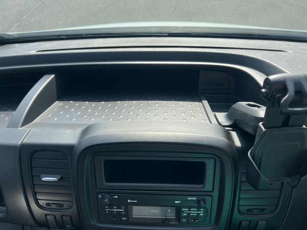 2020 (202) Renault Trafic B-Ness + Energy 2.0 DCI 383096677